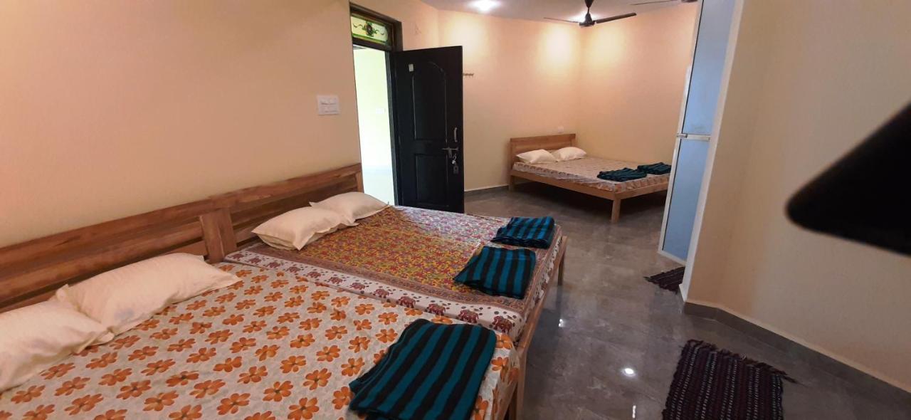 Godwill Kimo Guest House Seraulim Мадгаон Екстериор снимка