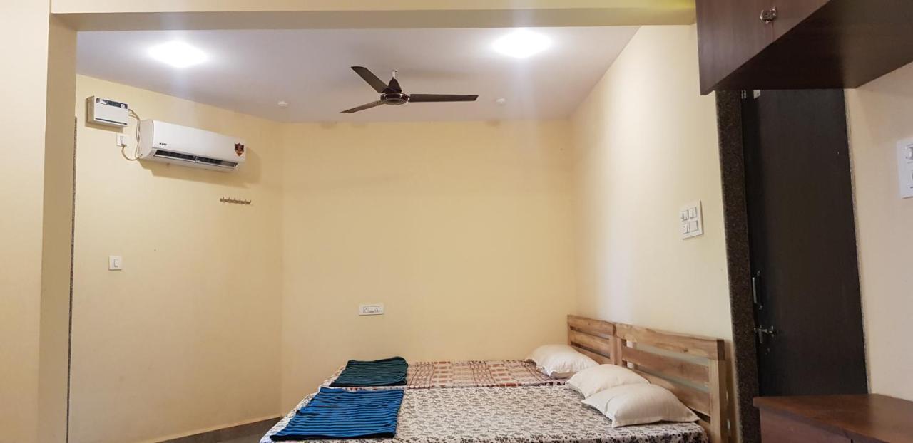 Godwill Kimo Guest House Seraulim Мадгаон Екстериор снимка