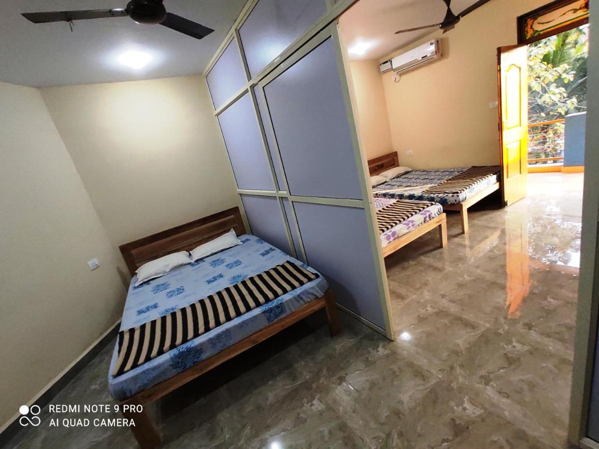 Godwill Kimo Guest House Seraulim Мадгаон Екстериор снимка