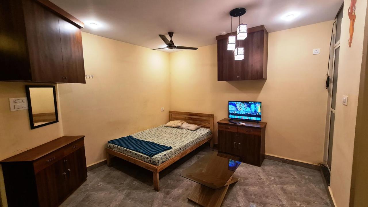 Godwill Kimo Guest House Seraulim Мадгаон Екстериор снимка