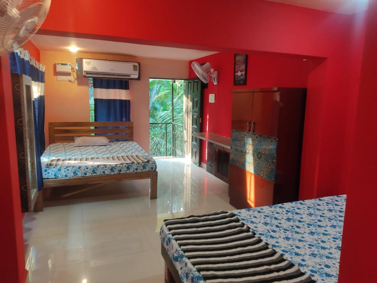 Godwill Kimo Guest House Seraulim Мадгаон Екстериор снимка